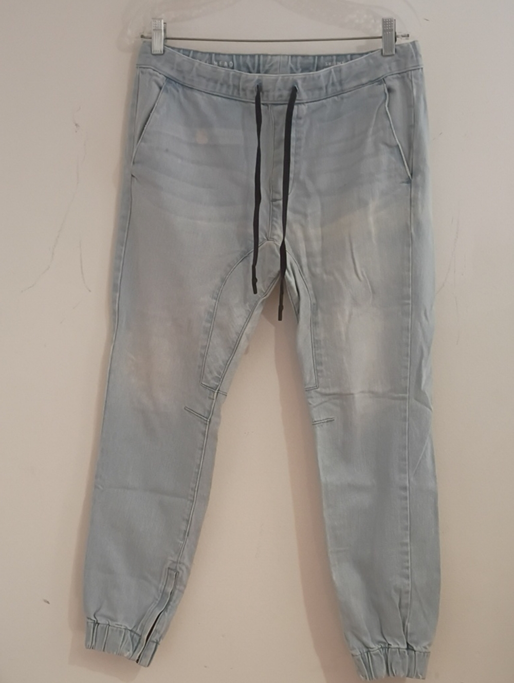 Bullhead Light Blue Skinny Jogger Jeans with Black Drawstring
